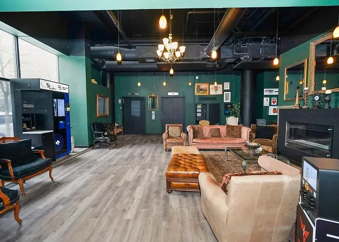Modern 2br In South Loop With Optional Parking & Gym Access Near Museum Campus & Grant Park Apartment