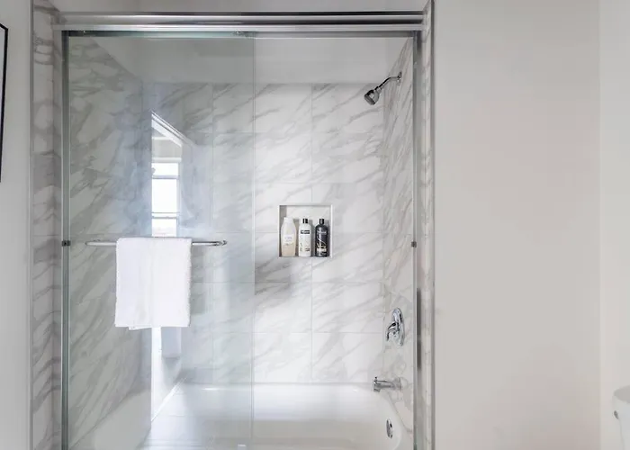 Apartment Modern 2br In South Loop With Optional Parking & Gym Access Near Museum Campus & Grant Park *